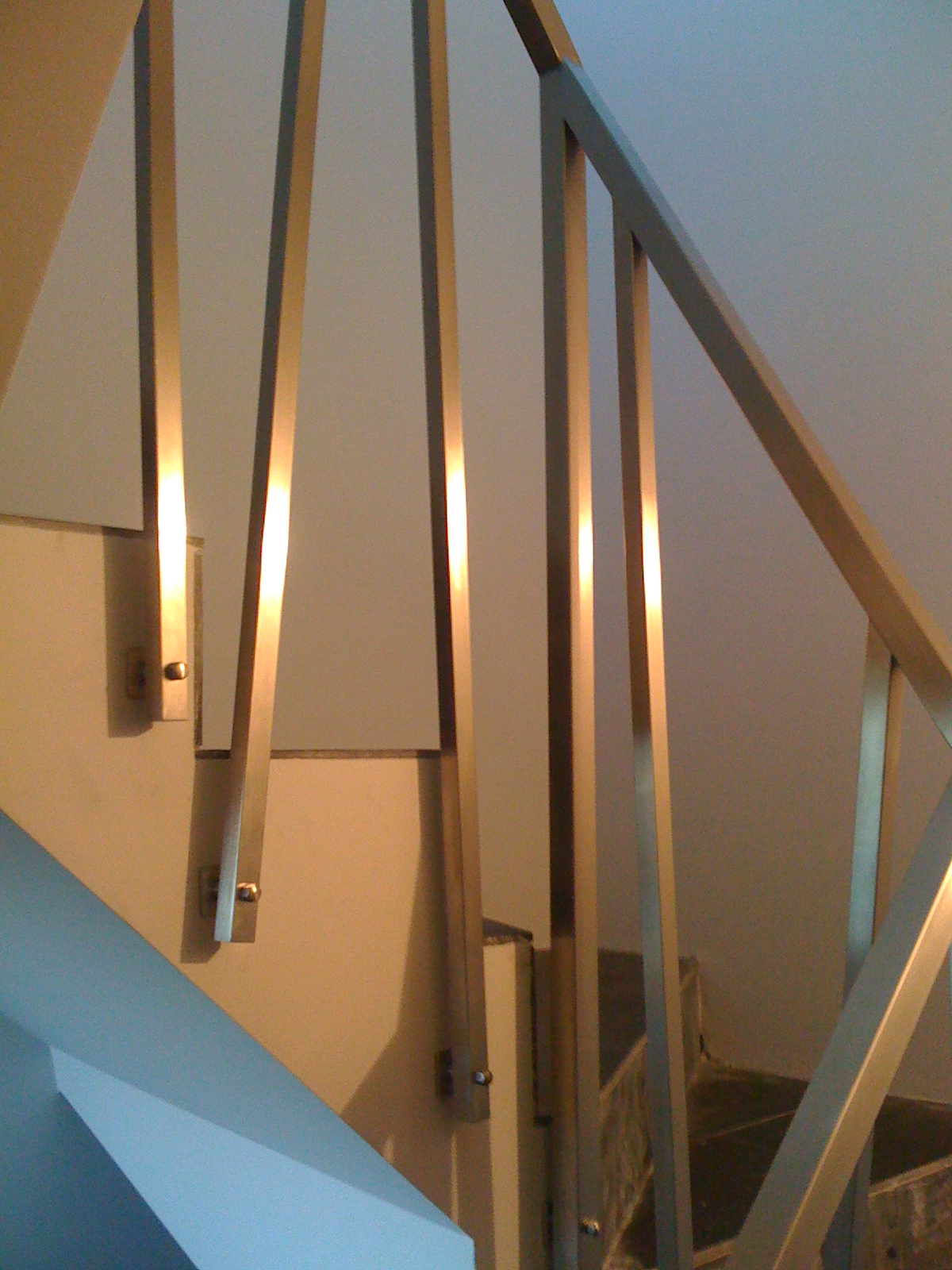 poszukujemy reprezentantów dla warsztatu ślusarskiego. specjalizacja stal nierdzewna